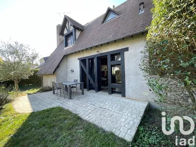 Traditional house in Saint-Pryvé-Saint-Mesmin (45750)