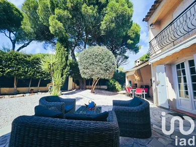 House at Saint-Raphaël (83700)