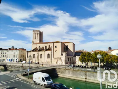 Appartement à La Rochelle (17000)