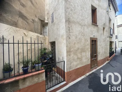 Village house in Tuchan (11350)