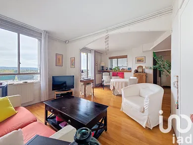 Apartment in Rueil-Malmaison (92500)