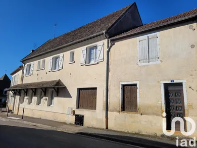 Mansion in Issy-l'Évêque (71760)