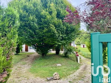 House in Joigny (89300)