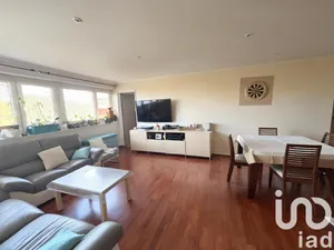 Apartment at Chevilly-Larue (94550)