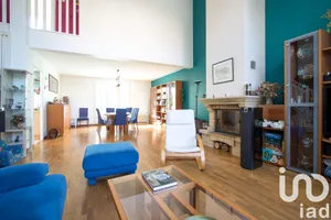 Traditional house in Bois-d'Arcy (78390)