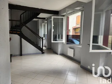 Apartment in Maubourguet (65700)