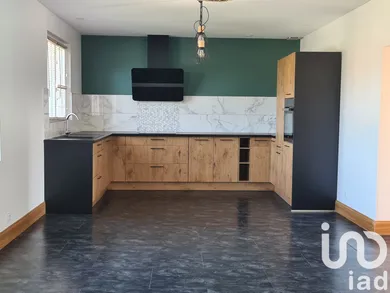 Maison à Surgères (17700)