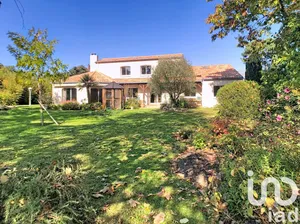 House at Basse-Goulaine (44115)