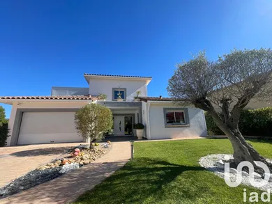 Architectural house at Juvignac (34990)