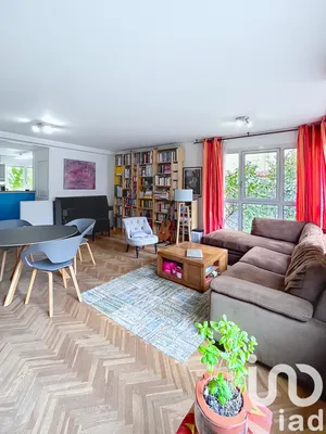 Duplex in Lyon (69009)