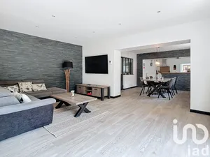 Park home at Oudrenne (57970)