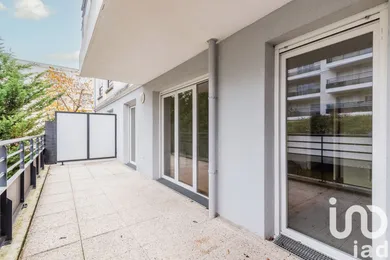 Apartment in Choisy-le-Roi (94600)