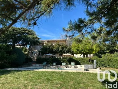 Maison d'architecte à Saint-Marcel-d'Ardèche (07700)