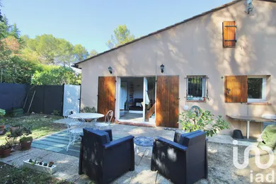 House at Fuveau (13710)