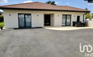 House at Balbigny (42510)