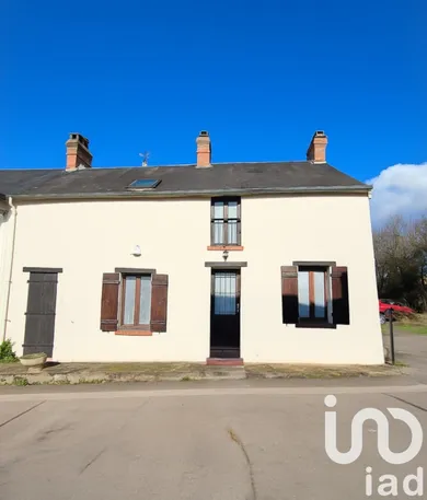 Traditional house at Isigny-sur-Mer (14230)