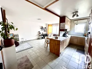 Apartment at Cachan (94230)