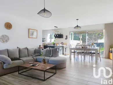 Maison à Esnandes (17137)