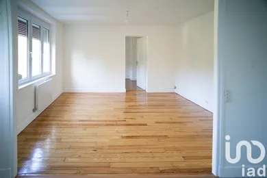 Appartement à Charleville-Mézières (08000)