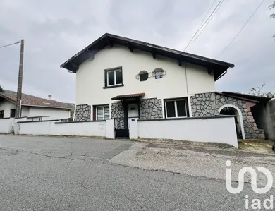 Maison à Le Chambon-Feugerolles (42500)