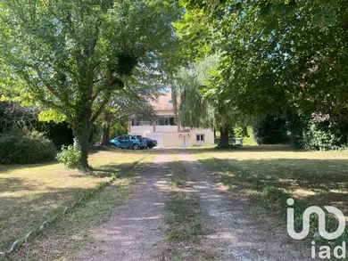 Maison de campagne à Fontaine-la-Gaillarde (89100)