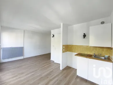 Studio à Melun (77000)