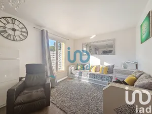 Detached house at Mantes-la-Ville (78711)