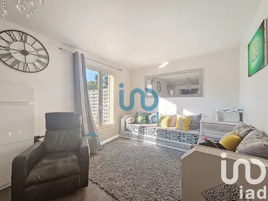 Pavillon à Mantes-la-Ville (78711)