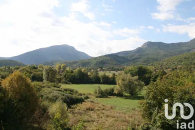 Appartement à Castellane (04120)