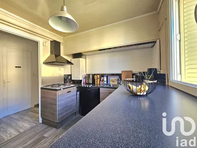 Apartment at GAP (05000)