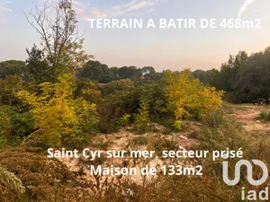 Building plot at Saint-Cyr-sur-Mer (83270)