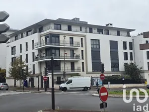 Apartment in Rueil-Malmaison (92500)