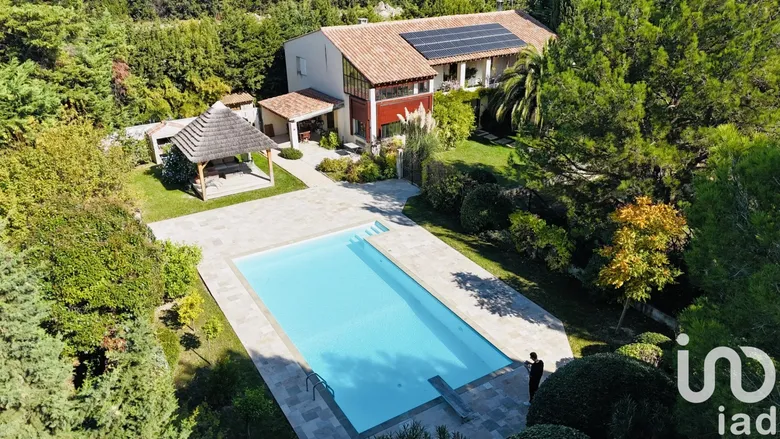 Maison 8 pièces 300 m² · à Graveson · 300 m² · 1 155 000 €
