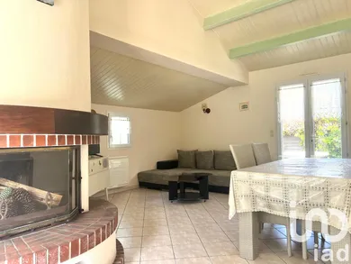 Traditional house at Notre-Dame-de-Monts (85690)