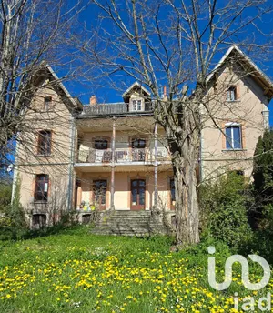 Architectural house at Mauzun (63160)