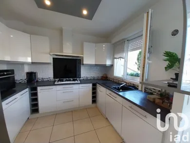 House in Chelles (77500)