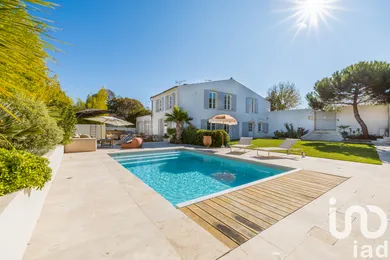 House in La Rochelle (17000)