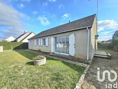 Maison traditionnelle à Saint-Pryvé-Saint-Mesmin (45750)