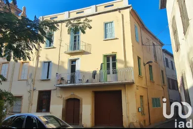 Building at Ille-sur-Têt (66130)