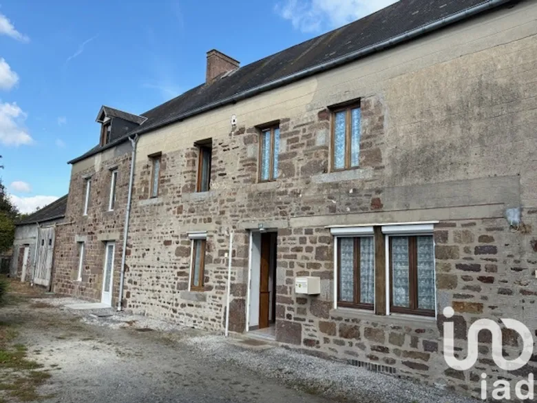 Maison 3 pièces 97 m² · à Tessy-Bocage · 97 m² · 149 500 €