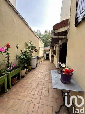 Townhouse at Montreuil (93100)