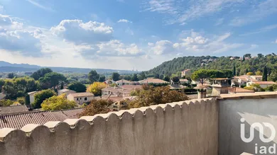 Apartment in Rousset (13790)