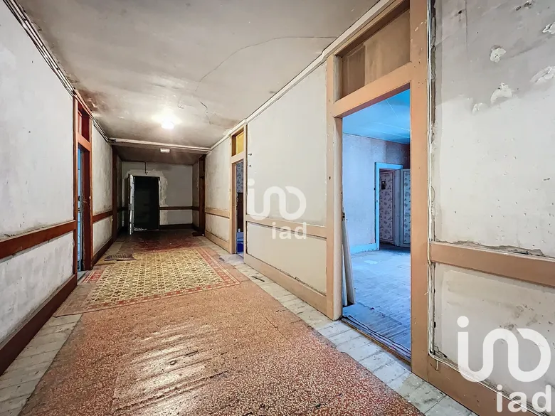 Appartement 8 pièces 222 m² · à Hauts de Bienne · 222 m² · 150 000 €