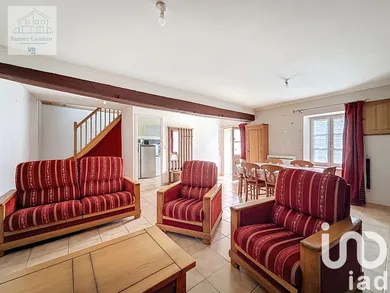 Maison à Saint-Pierre-le-Moûtier (58240)