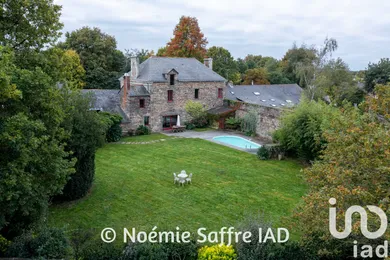 Mansion in Nozay (44170)