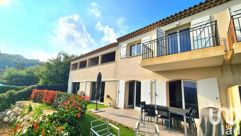 Maison 5 pièces 143 m² · à Pégomas · 143 m² · 550 000 €