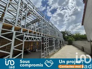 Building at Reims (51100)