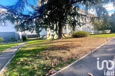 Appartement à Sainte-Geneviève-des-Bois (91700)