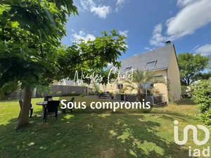 House at Saint-Clément-de-la-Place (49370)