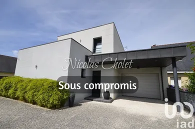 Maison d'architecte à Saint-Clément-de-la-Place (49370)